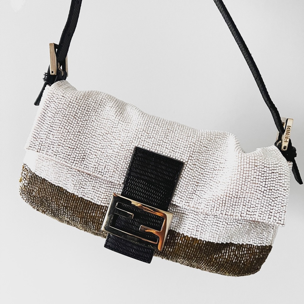 Fendi white and gold beaded baguette 2011 - Picture 3 of 7